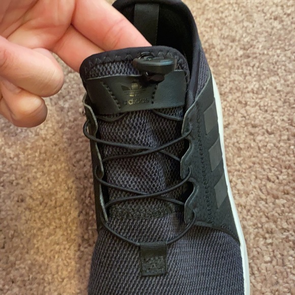 Adidas Tennis Shoes - Picture 2 of 3